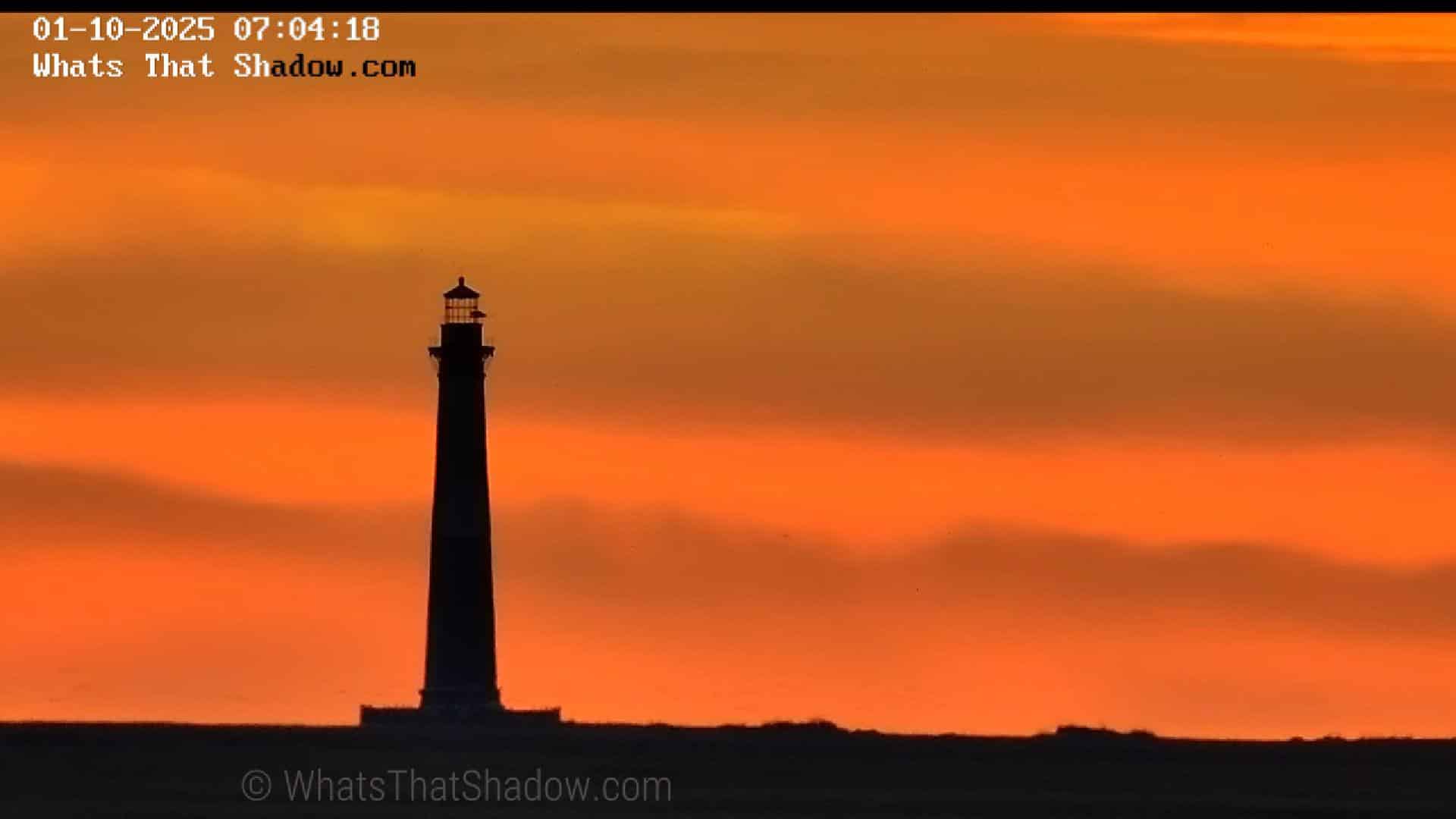 Sunrise Morris Island Lighthouse 10jan24